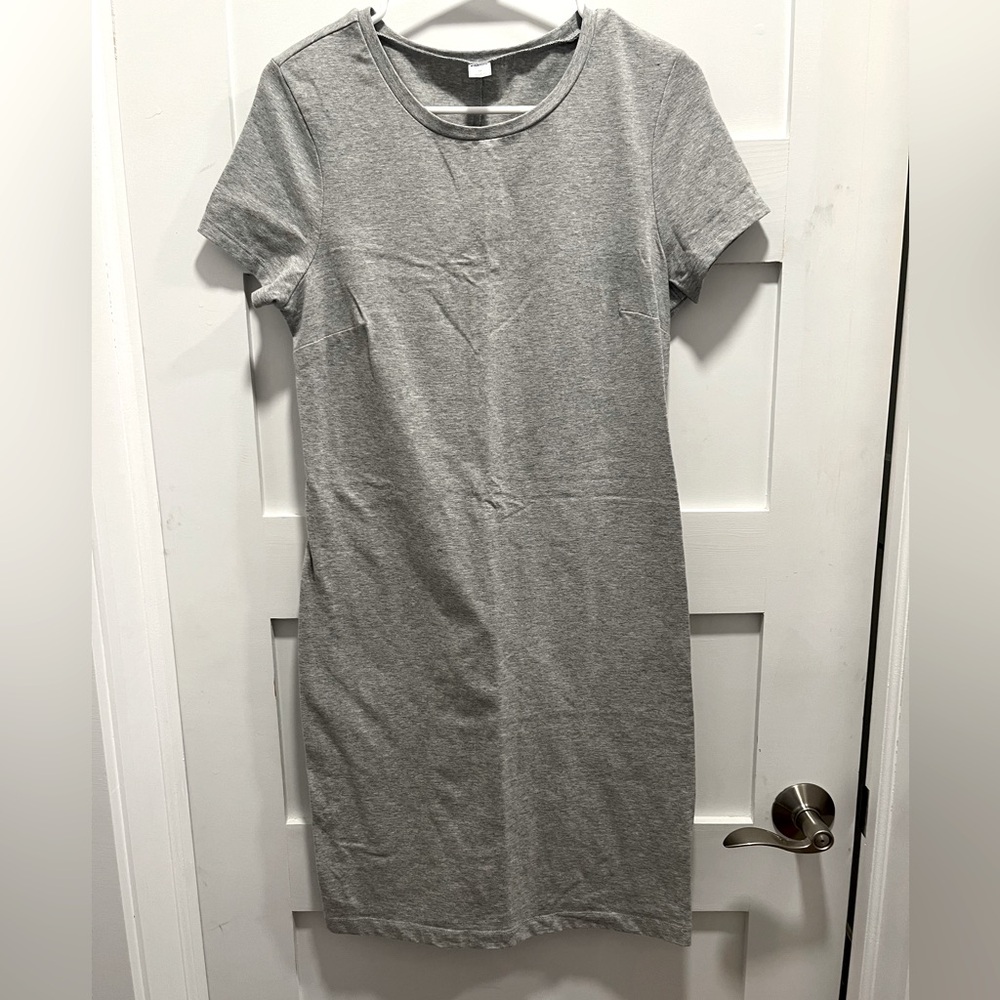 Gray old navy t-shirt dress M